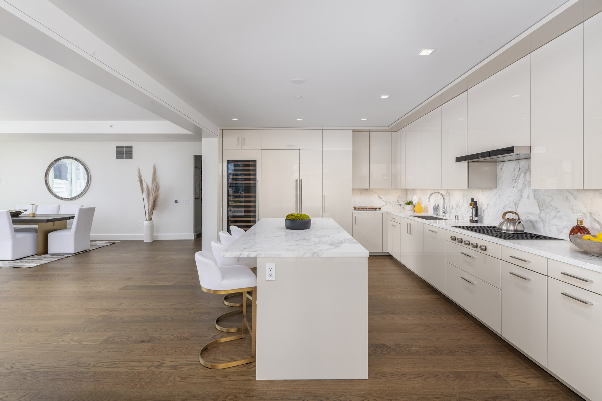 Four Seasons San Francisco unit 16B