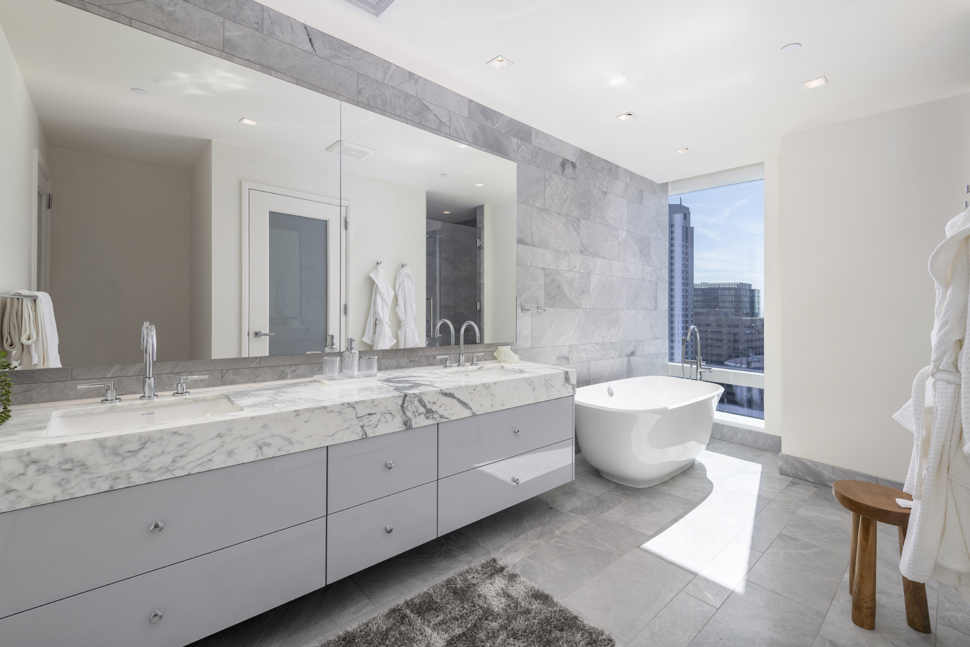 Four Seasons San Francisco unit 16B