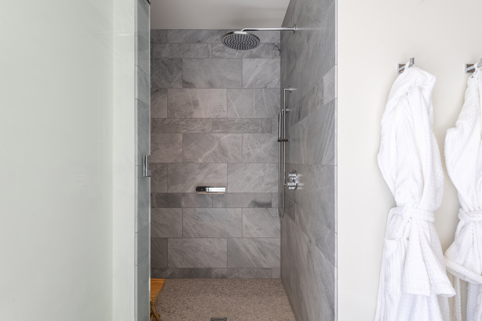 Four Seasons San Francisco unit 16B