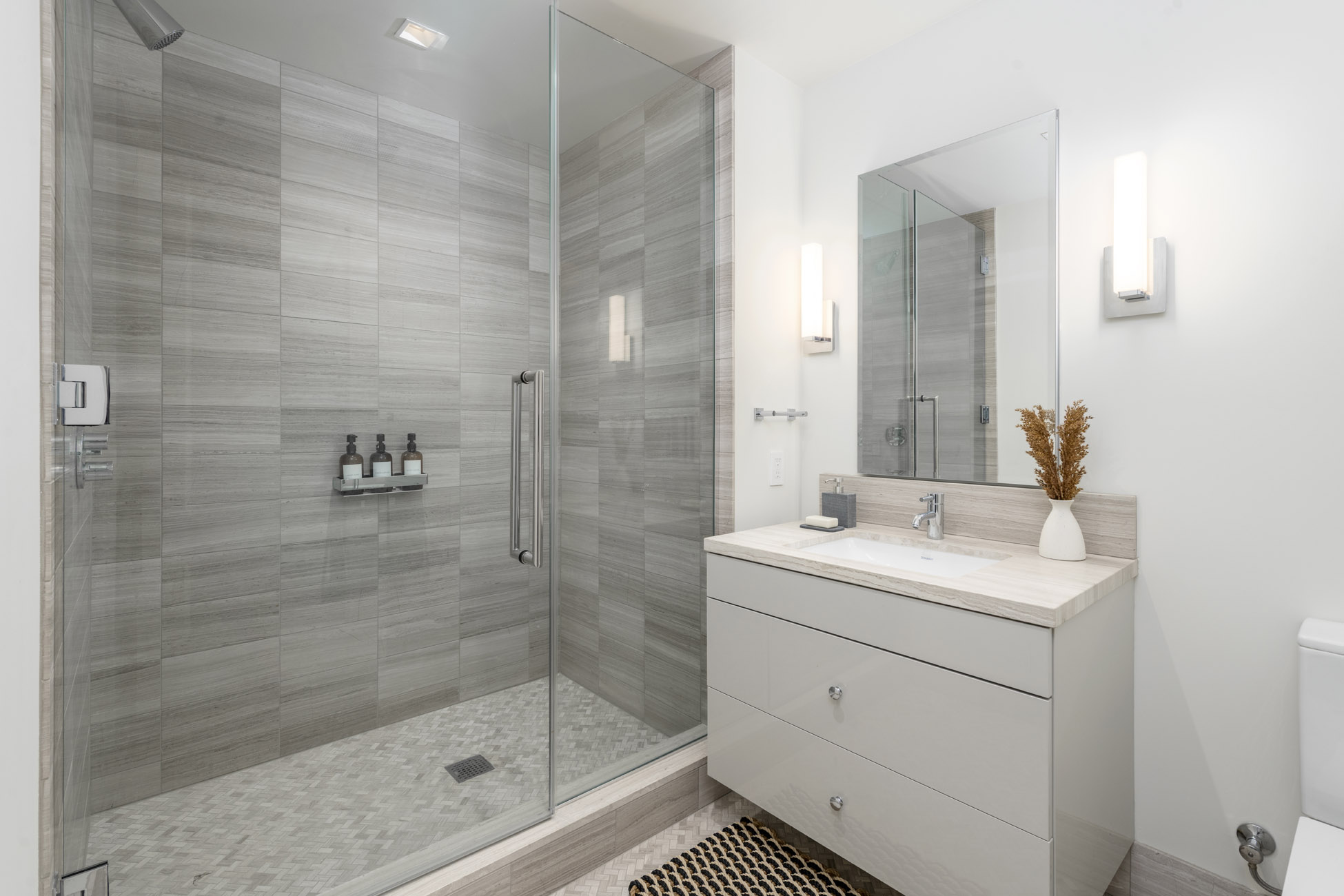 Four Seasons San Francisco unit 16B